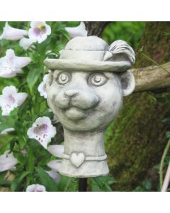 Erdmännchenkopf "Zenzi", Betonguss