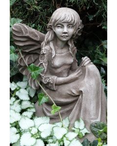 Fee "BLUEBELL", Steinguss © by Fiona Scott