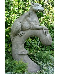 "YOLANDE", Drache, © by Fiona Scott, Steinguss